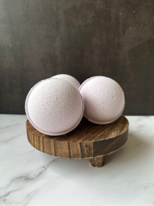 Lavender Bath Bomb - Image 2